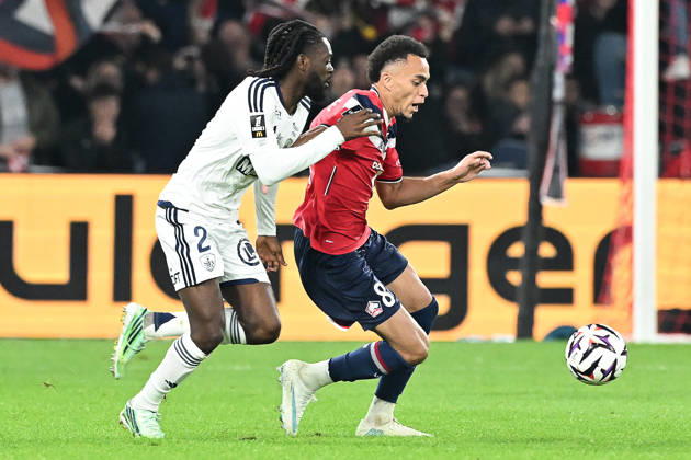 261017 Lille OSC vs Brest Bradly Locko (2) of Brest and Ethan Mbappe (8) of Lille pictured during the French Mc Donalds Ligue 1 season 2026 - 2027 matchday 7 game between Lille OSC and Stade Brest on October 17 , 2026 in Lille, France. (Photo by Jill Delsaux Isosport) Lille France  Copyright: xJillxDelsauxx DSC_2659