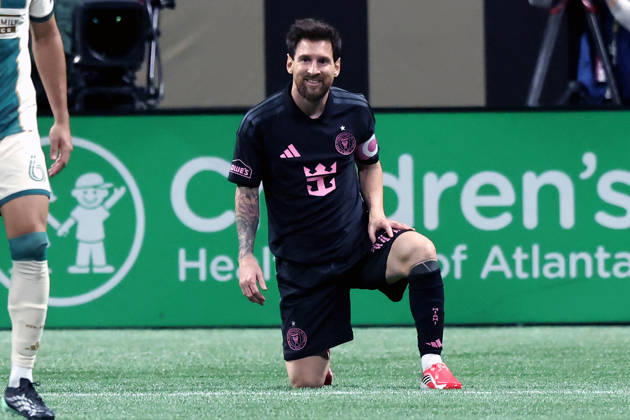 ATLANTA, GA - OCTOBER 17: Leo Messi (10) of the Inter Miami CF during the Saturday evening MLS, Fussball Herren, USA game between Atlanta United FC and Inter Miami CF on October 17, 2026 at Mercedes-Benz Stadium in Atlanta, Georgia. (Photo by David J. Griffin Icon Sportswire) SOCCER: OCT 17 MLS Atlanta United FC vs Inter Miami CF EDITORIAL USE ONLY Icon9532610170791
