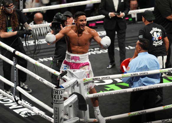 BOXING: Marco Romero vs Matias Ferreira in Las Vegas LAS VEGAS, NEVADA - OCTOBER 17: Marco Romero (in pink&white short) knock Matias Ferreira (not seen) out in the first round of 8 during their super middleweight fight on Saturday night at the Chelsea of The Cosmopolitan in Las Vegas, Nevada, United States on October 17, 2026. Tayfun Coskun Anadolu Nevada United States. Editorial use only. Please get in touch for any other usage.  Copyright: x2026xAnadoluxTayfunxCoskunx