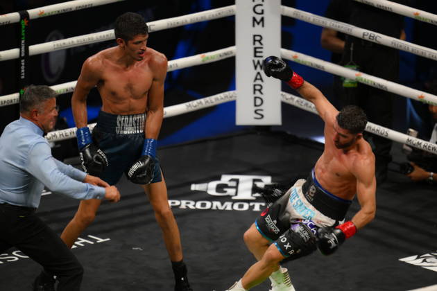 BOXING: Sebastian Fundora vs Ermal Hadribeaj in Las Vegas LAS VEGAS, NEVADA - OCTOBER 17: Sebastian Fundora (in blue glove) defeats Ermal Hadribeaj (in red glove) during their WBC super welterweight World Championship, WM, Weltmeisterschaft title on Saturday night at the Chelsea of The Cosmopolitan in Las Vegas, Nevada, United States on October 17, 2026. Tayfun Coskun Anadolu Nevada United States. Editorial use only. Please get in touch for any other usage.  Copyright: x2026xAnadoluxTayfunxCoskunx