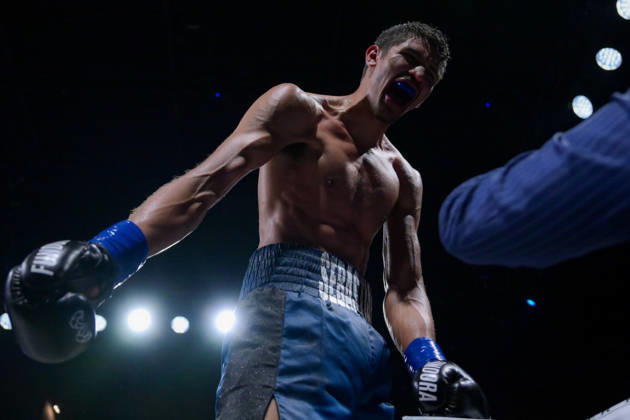 Sport Bilder des Tages October 18, 2026, Las Vegas, Nevada, USA: SEBASTIAN FUNDORA defeats ERMAL HADRIBEAJ via KO in round 12 at the Chelsea of The Cosmopolitan in Las Vegas. Las Vegas USA - ZUMAo117 20261018_zsp_o117_012 Copyright: xMikaelxOnax