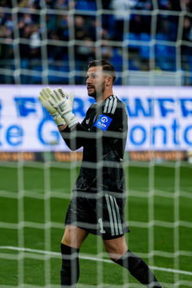 Deutschland: Fußball Bundesliga 2026 27, 6. Spieltag Hamburger SV (HSV) vs VfB Stuttgart Volkspark Stadion (Hamburg): Daniel Heuer Fernandes (Hamburger SV, 1) Copyright: xStefanxTrochax