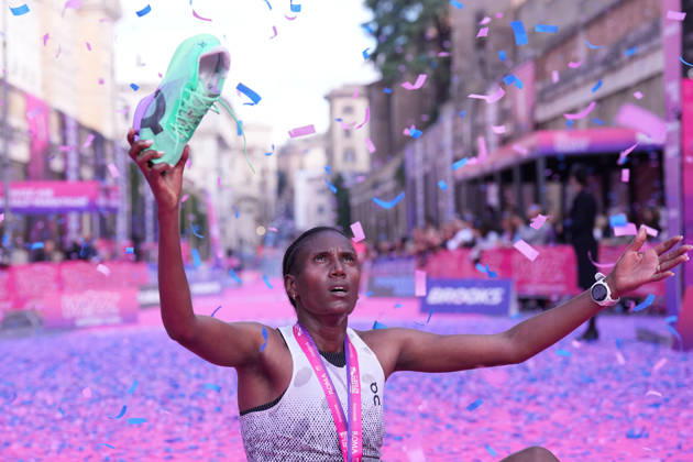 the female winner Desta Netsanet during the 3th edition of the Wizz Air Rome Half Marathon by Brooks 2026 Rome s, Italy - Sunday, October 18, 2026. ( Photo by Alfredo Falcone LaPresse )  Copyright: xAlfredoxFalcone LaPressex