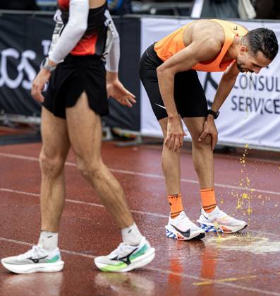 AMSTERDAM - Khalid Choukoud during the Amsterdam Marathon. ANP RAMON VAN FLYMEN xVIxANPxSportx xxANPxIVx 572823873 originalFilename: 572823873.jpg