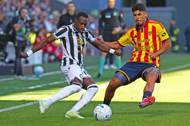 Udinese’s Hassane Kamara fights for the ball with Lecce’s danilo veiga during the Serie A soccer match between Udinese and Lecce at the Friuli Stadium in Udine, north east Italy - October 18, 2026. - Soccer  Copyright: xAndreaxBressanutti LaPressex