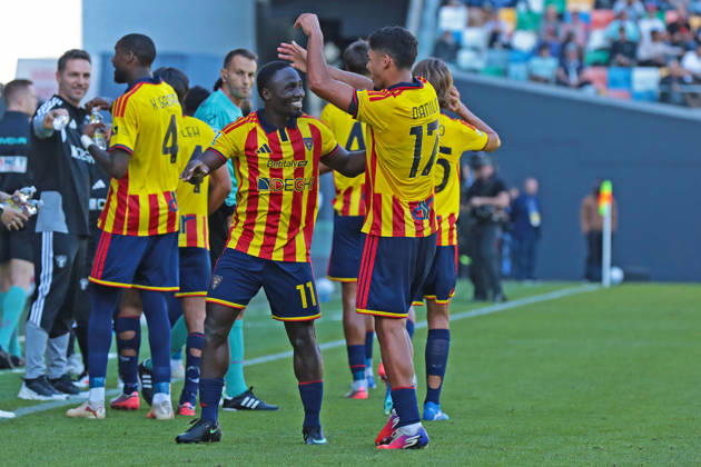 Lecce’s konan n dri celebrates after scoring the 2-0 goal for his team during the Serie A soccer match between Udinese and Lecce at the Friuli Stadium in Udine, north east Italy - October 18, 2026. - Soccer  Copyright: xAndreaxBressanutti LaPressex