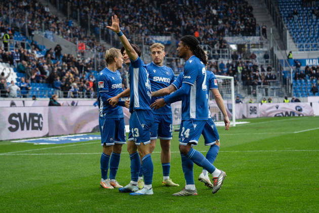 18.10.2026, xjyhynx, Fussball 2.Bundesliga, Karlsruher SC - SV Darmstadt 98, Torjubel zum 1:0 von Shio Fukuda (13, Karlsruher SC) (DFL DFB REGULATIONS PROHIBIT ANY USE OF PHOTOGRAPHS as IMAGE SEQUENCES and or QUASI-VIDEO) Karlsruhe