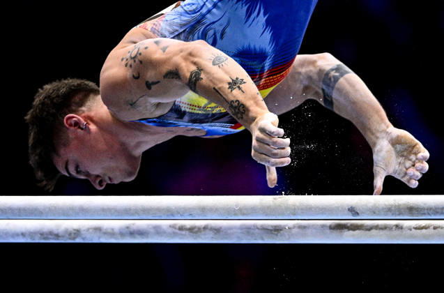 Netherlands Artistic Gymnastics World Championships Qualifiers 9267290 18.10.2026 Belgium s Victor Martinez competes on the parallel bars during the men s qualification of the 2026 World Artistic Gymnastics Championships in Rotterdam, the Netherlands. Alexey Filippov Sputnik Rotterdam Netherlands  Copyright: xAlexeyxFilippovx