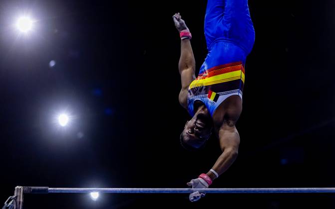 ROTTERDAM - Noah Kuavita (BEL) in action during the qualifications at the World Gymnastics Championships in Rotterdam Ahoy. IRIS VAN DEN BROEK ANP xVIxANPxSportx xxANPxIVx 572832562 originalFilename: 572832562.jpg