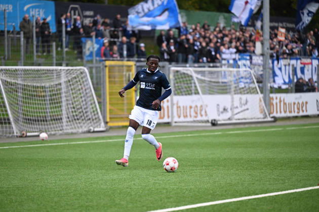 18.10.2026, GER, Fussball, Regionalliga Nord, 14.Spieltag, Saison 2026 2027, Hamburg, Stadion Hohe Luft, Hamburger SV II U23 vs VfB Oldenburg, Glory KIVETA-NDONGALASIYA( VfB Oldenburg 18 ) Hamburg Stadion Hohe Luft Schleswig-Holstein Deutschland Copyright: xnordphotoxGmbHx xRojahnx