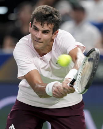 (261018) -- SHANGHAI, Oct. 18, 2026 -- Rafael Jodar of Spain hits a return during the men s singles final match against Alejandro Davidovich Fokina of Spain at the 2026 ATP, Tennis Herren tour Shanghai Masters tennis tournament in Shanghai, China, Oct. 18, 2026. ) (SP)CHINA-SHANGHAI-TENNIS-SHANGHAI MASTERS-MEN S SINGLES (CN) WangxXiang 