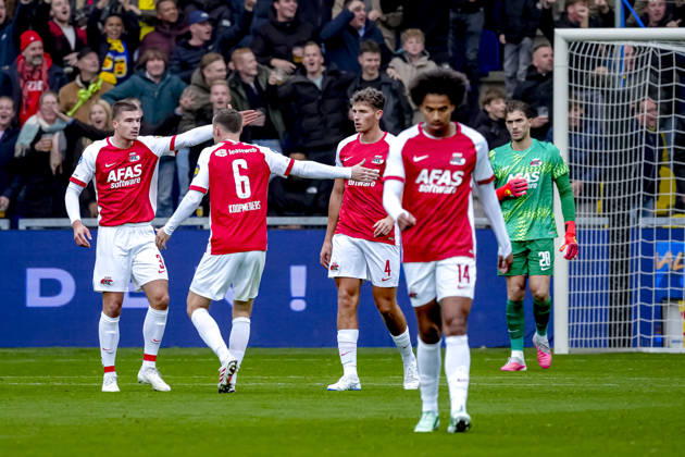 LEEUWARDEN - Irritation shown by AZ Alkmaar defender Wouter Goes during the Vriendenloterij Eredivisie match between SC Cambuur and AZ at Kooi Stadion on 18 October 2026 in Leeuwarden, Nederland. ED VAN DE POL EYE4IMAGES DeFodi Images -