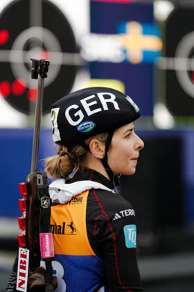 18.10.2026, GER, Biathlon, Frauen, IBU Biathlon Loop One Festival 2026, Saison 2026 2027, Super Sprint Qualifikation Damen Heat 1-4 Johanna Puff ( DEU, 43 ) im Portrait beim Aufwärmen München Olympiapark Bayern Deutschland Copyright: xNordphoto Vux