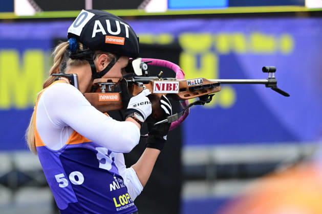 BIATHLON - GANDLER Anna AUT bei der Qualifikation Super Sprint der Damen Herren während des Loop One Biathlon Opening Festival im Olypiapark München am 18.10.2026, Deutschland, Bayern München Hans-Jochen-Vogel-Platz Olypiapark Bayern Deutschland