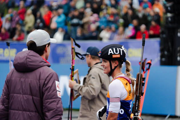 18.10.2026, GER, Biathlon, Frauen, IBU Biathlon Loop One Festival 2026, Saison 2026 2027, Super Sprint Qualifikation Damen Heat 1-4 Anna Gandler ( AUT, 50 ) am Ziel München Olympiapark Bayern Deutschland Copyright: xNordphoto Vux