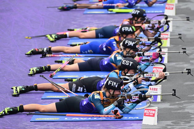 BIATHLON - HAMALAINEN Inka FIN, KUELM Susan EST, LEHTONEN Venla FIN bei der Qualifikation Super Sprint der Damen Herren während des Loop One Biathlon Opening Festival im Olypiapark München am 18.10.2026, Deutschland, Bayern München Hans-Jochen-Vogel-Platz Olypiapark Bayern Deutschland