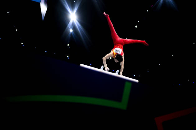 Netherlands Artistic Gymnastics World Championships Qualifiers 9267386 18.10.2026 China s Zou Jingyuan competes on the pommel horse during the men s qualification of the 2026 World Artistic Gymnastics Championships in Rotterdam, the Netherlands. Alexey Filippov Sputnik Rotterdam Netherlands  Copyright: xAlexeyxFilippovx
