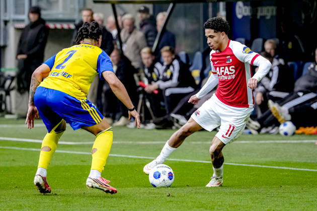 LEEUWARDEN - AZ Alkmaar forward Ro-Zangelo Daal during the Vriendenloterij Eredivisie match between SC Cambuur and AZ at Kooi Stadion on 18 October 2026 in Leeuwarden, Netherlands. ED VAN DE POL EYE4IMAGES DeFodi Images -