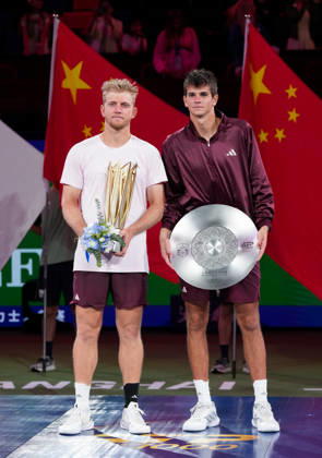(261018) -- SHANGHAI, Oct. 18, 2026 -- Rafael Jodar (R) of Spain and Alejandro Davidovich Fokina of Spain pose on the podium after the men s singles final match at the 2026 ATP, Tennis Herren tour Shanghai Masters tennis tournament in Shanghai, China, Oct. 18, 2026. ) (SP)CHINA-SHANGHAI-TENNIS-SHANGHAI MASTERS-MEN S SINGLES (CN) DingxTing 