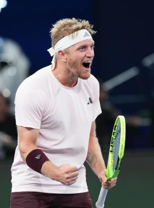 (261018) -- SHANGHAI, Oct. 18, 2026 -- Alejandro Davidovich Fokina of Spain celebrate after winning the men s singles final match against Rafael Jodar of Spain at the 2026 ATP, Tennis Herren tour Shanghai Masters tennis tournament in Shanghai, China, Oct. 18, 2026. ) (SP)CHINA-SHANGHAI-TENNIS-SHANGHAI MASTERS-MEN S SINGLES (CN) DingxTing 