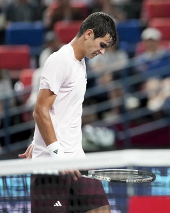 (261018) -- SHANGHAI, Oct. 18, 2026 -- Rafael Jodar of Spain reacts after losing a point during the men s singles final match against Alejandro Davidovich Fokina of Spain at the 2026 ATP, Tennis Herren tour Shanghai Masters tennis tournament in Shanghai, China, Oct. 18, 2026. ) (SP)CHINA-SHANGHAI-TENNIS-SHANGHAI MASTERS-MEN S SINGLES (CN) WangxXiang 