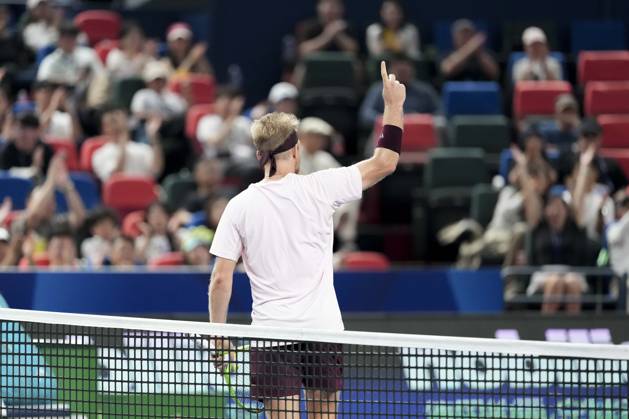 (261018) -- SHANGHAI, Oct. 18, 2026 -- Alejandro Davidovich Fokina of Spain celebrates during the men s singles final match against Rafael Jodar of Spain at the 2026 ATP, Tennis Herren tour Shanghai Masters tennis tournament in Shanghai, China, Oct. 18, 2026. ) (SP)CHINA-SHANGHAI-TENNIS-SHANGHAI MASTERS-MEN S SINGLES (CN) WangxXiang 