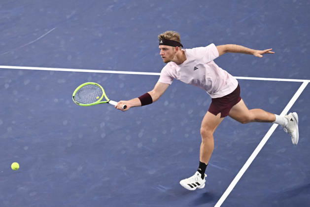 (261018) -- SHANGHAI, Oct. 18, 2026 -- Alejandro Davidovich Fokina of Spain hits a return during the men s singles final match against Rafael Jodar of Spain at the 2026 ATP, Tennis Herren tour Shanghai Masters tennis tournament in Shanghai, China, Oct. 18, 2026. ) (SP)CHINA-SHANGHAI-TENNIS-SHANGHAI MASTERS-MEN S SINGLES (CN) ChenxHaoming