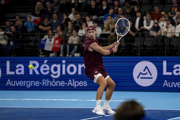 TENNIS : ATP, Tennis Herren 250 - Grand Tennis AURA - Decines (France) 18 10 2026 Kyrian JACQUET (FRA) vs Sascha GUEYMARD WAYENBURG (FRA) during the qualifying tournament of the Auvergne Rhône-Alpes Grand Prix at the LDLC Arena in Décines on October 18, 2026. Photo Sandrine Thesillat PsNewZ Copyright: xSandrinexTHESILLATx