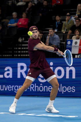TENNIS : ATP, Tennis Herren 250 - Grand Tennis AURA - Decines (France) 18 10 2026 Kyrian JACQUET (FRA) vs Sascha GUEYMARD WAYENBURG (FRA) during the qualifying tournament of the Auvergne Rhône-Alpes Grand Prix at the LDLC Arena in Décines on October 18, 2026. Photo Sandrine Thesillat PsNewZ Copyright: xSandrinexTHESILLATx