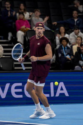 TENNIS : ATP, Tennis Herren 250 - Grand Tennis AURA - Decines (France) 18 10 2026 Kyrian JACQUET (FRA) vs Sascha GUEYMARD WAYENBURG (FRA) during the qualifying tournament of the Auvergne Rhône-Alpes Grand Prix at the LDLC Arena in Décines on October 18, 2026. Photo Sandrine Thesillat PsNewZ Copyright: xSandrinexTHESILLATx