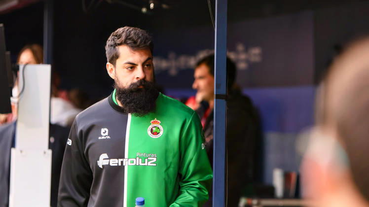 ESP: LaLiga EA Sports Atletico Osasuna v Racing Santander Asier Villalibre of Racing de Santander during LaLiga EA Sports match between Atletico Osasuna v Racing Santander played at El Sadar Stadium, Pamplona, on October 18 2026 in Spain Spain Soccer Copyright: xAgenciaxLOFx