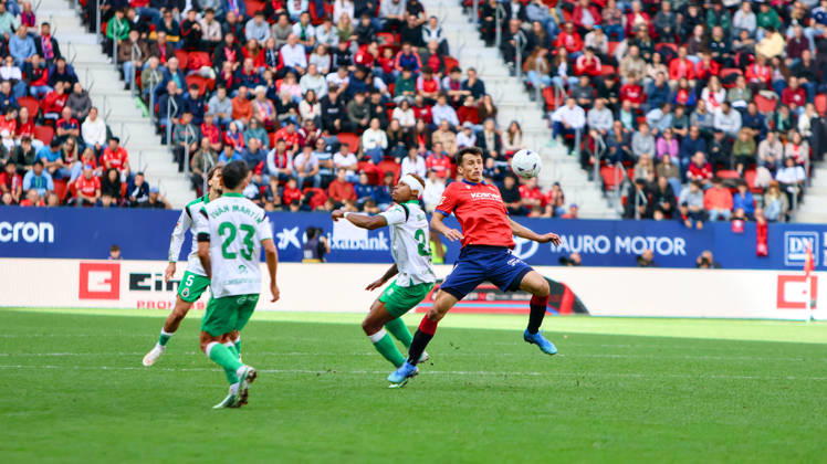 ESP: LaLiga EA Sports Atletico Osasuna v Racing Santander Ante Budimir of Osasuna during LaLiga EA Sports match between Atletico Osasuna v Racing Santander played at El Sadar Stadium, Pamplona, on October 18 2026 in Spain Spain Soccer Copyright: xAgenciaxLOFx