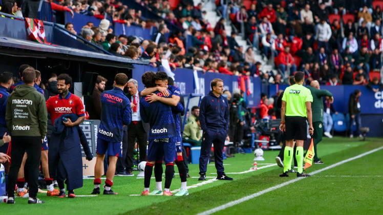 ESP: LaLiga EA Sports Atletico Osasuna v Racing Santander players of osasuna during LaLiga EA Sports match between Atletico Osasuna v Racing Santander played at El Sadar Stadium, Pamplona, on October 18 2026 in Spain Spain Soccer Copyright: xAgenciaxLOFx