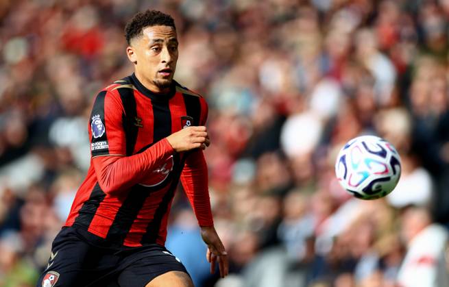 Marcus Tavernier of AFC Bournemouth. Bournemouth v Sunderland, Premier League, Football, Vitality Stadium, Bournemouth, UK - 18 Oct 2026Bournemouth Vitality Stadium United Kingdom EDITORIAL USE ONLY No use with unauthorised audio, video, data, fixture lists, club league logos or live services. Online in-match use limited to 120 images, no video emulation. No use in betting, games or single club league player publications. Copyright: xJamesxMarsh Shutterstockx 17222646an