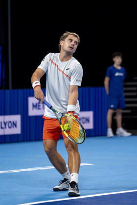 TENNIS : ATP, Tennis Herren 250 - Grand Tennis AURA - Decines (France) 18 10 2026 Valentin ROYER (FRA) vs Clement TABUR (FRA) during the qualifying tournament of the Auvergne Rhône-Alpes Grand Prix at the LDLC Arena in Décines on October 18, 2026. Photo Sandrine Thesillat PsNewZ Copyright: xSandrinexTHESILLATx