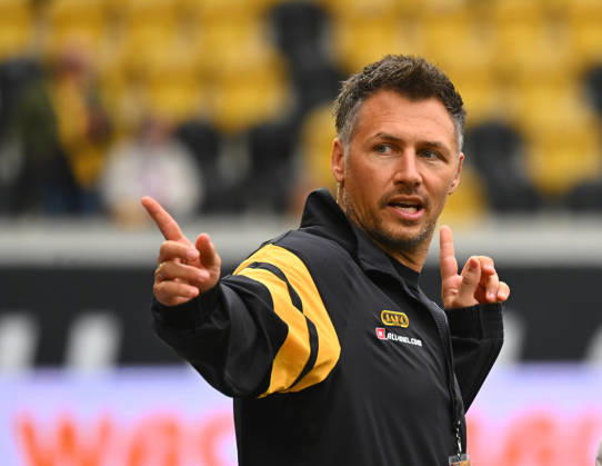Sören Gonther (Sportgeschäftsführer, Dresden), 18.10.2026, Fussball, GER, Saison 2026 2027, 2. Bundesliga, Zweite Liga, 8. Spieltag, Rudolf-Harbig-Stadion Dresden, SG Dynamo Dresden - 1. FC Magdeburg, DFB AND DFL REGULATIONS PROHIBIT ANY USE OF PHOTOGRAPHS as IMAGE SEQUENCES and or QUASI-VIDEO,