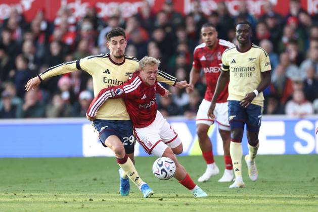 Kai Havertz of Arsenal and Xaver Schlager of Nottingham Forest Nottingham Forest v Arsenal, Premier League, Football, City Ground, Nottingham, UK - 18 Oct 2026Nottingham City Ground United Kingdom EDITORIAL USE ONLY No use with unauthorised audio, video, data, fixture lists, club league logos or live services. Online in-match use limited to 120 images, no video emulation. No use in betting, games or single club league player publications.  Copyright: xRYANxBROWNE Shutterstockx 17222656ao
