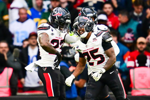 Jacksonville Jaguars v Houston Texans, International Series Jawhar Jordan (25) of Houston Texans scores a Touchdown and celebrates with Team mates during the International Series match between Jacksonville Jaguars and Houston Texans at Wembley Stadium, London, UK on 18 October 2026. Editorial use only , Copyright: xDennisxGoodwinx PSI-25022-0119