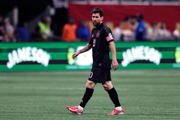 ATLANTA, GA - OCTOBER 17: Leo Messi (10) of the Inter Miami CF during the Saturday evening MLS, Fussball Herren, USA game between Atlanta United FC and Inter Miami CF on October 17, 2026 at Mercedes-Benz Stadium in Atlanta, Georgia. (Photo by David J. Griffin Icon Sportswire) SOCCER: OCT 17 MLS Atlanta United FC vs Inter Miami CF EDITORIAL USE ONLY Icon9532610110170