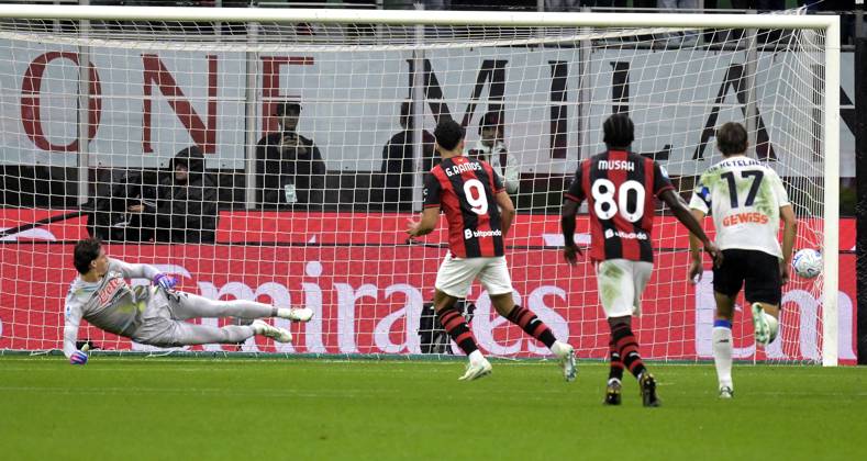 Foto IPP Paolo Bona Milano 18 10 2026 Campionato Serie A di Calcio stagione 2026 2027 partita Milan-Atalanta Nella foto Goncalo Ramos segna il gol del 1-0 su rigore Italy Photo Press Worldwide Copyright italy Italy ITALY  Copyright: xR4924_italyphotopressx