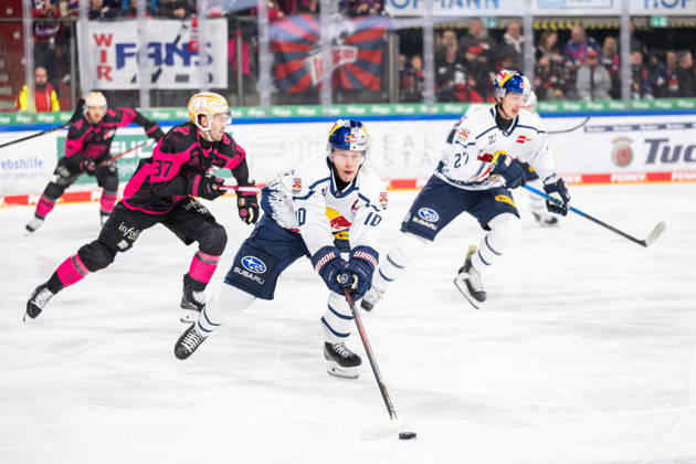 Sport Bilder des Tages 18.10.2026 - Eishockey - Saison 2026 2027 - Penny DEL - Nürnberg Ice Tigers Icetigers - Red Bull München - ThHa - xthxhax - Elis Hede (10, Red Bull München, RBM )