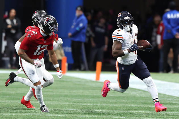 ATLANTA, GA - OCTOBER 18: Xavier Watts (31) of the Atlanta Falcons and Avieon Terrell (12) chase D Andre Swift (4) of the Chicago Bears to the out-of-bounds area during the Sunday afternoon NFL, American Football Herren, USA game between the Atlanta Falcons and the Chicago Bears on October 18, 2026 at the Mercedes-Benz Stadium in Atlanta, GA. (Photo by David J. Griffin Icon Sportswire) NFL: OCT 18 Bears at Falcons EDITORIAL USE ONLY Icon9532610180439