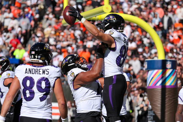 CLEVELAND, OH - OCTOBER 18: Baltimore Ravens tight end Josh Cuevas (85) celebrates with Baltimore Ravens guard Olaivavega Ioane (71) after catching a 2-yard touchdown pass during the first quarter of the National Football League game between the Baltimore Ravens and Cleveland Browns on October 18, 2026, at Huntington Bank Field in Cleveland, OH. (Photo by Frank Jansky Icon Sportswire) NFL, American Football Herren, USA OCT 18 Ravens at Browns EDITORIAL USE ONLY Icon261018008