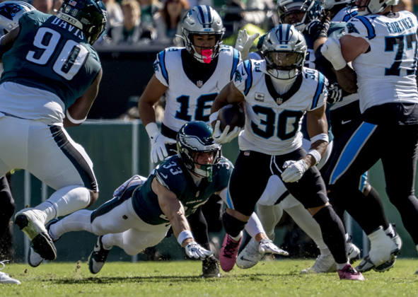 October 18, 2026, Philadelphia, Pa, USA: Oct 18, 2026; Philadelphia, PA, USA; Carolina Panthers running back Chuba Hubbard (30) runs the ball during the NFL, American Football Herren, USA football matchup between the Carolina Panthers and Philadelphia Eagles at Lincoln Financial Field. Mandatory Credit: -Cal Media Philadelphia USA - ZUMAcs17 20261018_faf_cs17_024 Copyright: xScottxSeriox