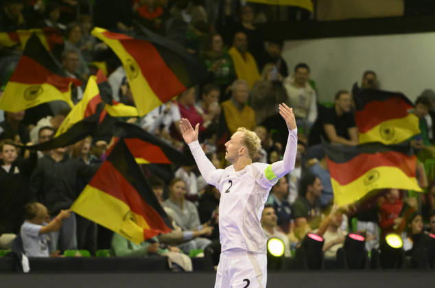 Jubel Christopher Wittig (GER) nach seinem Tor zum 2:2. Futsal WM-Qualifikationsspiel Deutschland - Litauen 4:2, am 18.10.2026 in Mülheim an der Ruhr Deutschland. Westenergie Sporthalle