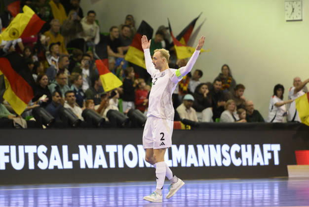 Jubel Christopher Wittig (GER) nach seinem Tor zum 2:2. Futsal WM-Qualifikationsspiel Deutschland - Litauen 4:2, am 18.10.2026 in Mülheim an der Ruhr Deutschland. Westenergie Sporthalle