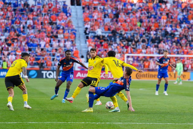 October 18, 2026, Cincinnati, Ohio, USA: Columbus Crew midfielder Taha Habroune (16) dives in on FC Cincinnati midfielder David DoudÄºra (23) attempting to win the ball but commits a foul during an MLS, Fussball Herren, USA game at TQL Stadium Soccer 2026: FC Cincinnati Vs Columbus Crew  - ZUMAt168 20261018_zsp_t168_023 Copyright: xTrentxPattersonx