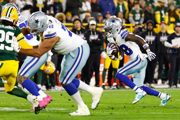 NFL, American Football Herren, USA 2026: Cowboys Vs Packers OCT 18 Oct 18, 2026; Green Bay, WI, USA; Dallas Cowboys wide receiver Ceedee Lamb (88) runs after making a catch during the NFL game against the Green Bay Packers at Lambeau Field. Mandatory Credit: Darren Lee-Cal Media. (Credit Image: Â Darren Lee Cal Sport Media) Green Bay Wi USA EDITORIAL USE ONLY Copyright: xx ZUMA-20261018_zma_c04_504.jpg DarrenxLeex csmphotothree536161