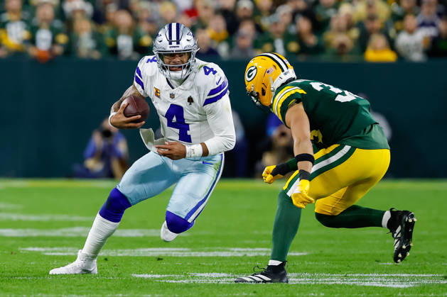 NFL, American Football Herren, USA 2026: Cowboys Vs Packers OCT 18 Oct 18, 2026; Green Bay, WI, USA; Dallas Cowboys quarterback Dak Prescott (4) running the ball during the NFL game against the Green Bay Packers at Lambeau Field. Mandatory Credit: Darren Lee-Cal Media. (Credit Image: Â Darren Lee Cal Sport Media) Green Bay Wi USA EDITORIAL USE ONLY Copyright: xx ZUMA-20261018_zma_c04_500.jpg DarrenxLeex csmphotothree536165