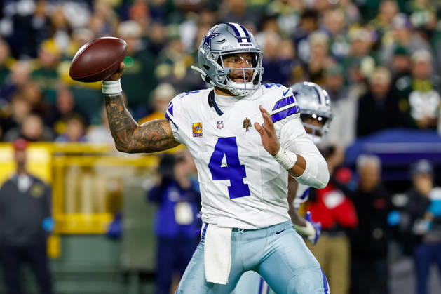 Oct 18, 2026; Green Bay, WI, USA; Dallas Cowboys quarterback Dak Prescott (4) passing the ball during the NFL, American Football Herren, USA game against the Green Bay Packers at Lambeau Field. Mandatory Credit: -Cal Media. NFL 2026: Cowboys Vs Packers OCT 18  - ZUMAc04_ 20261018_zma_c04_491 Copyright: xDarrenxLeex